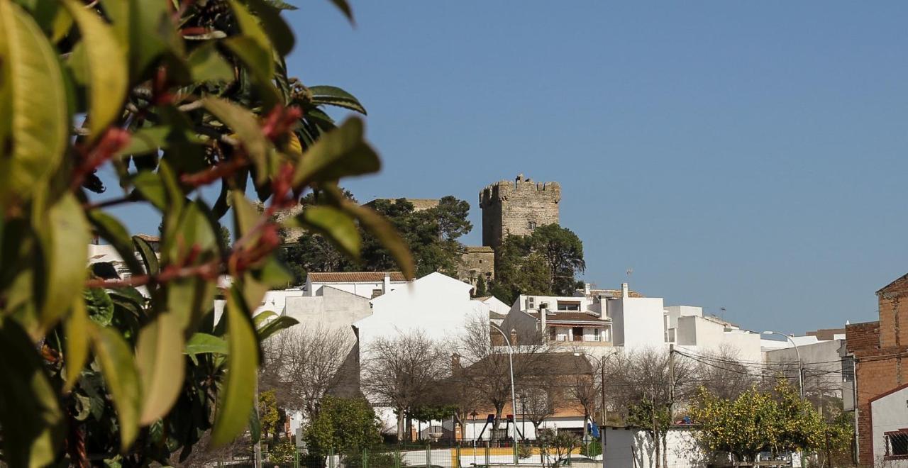 Hostal Restaurante El Cary Montemayor Exterior photo